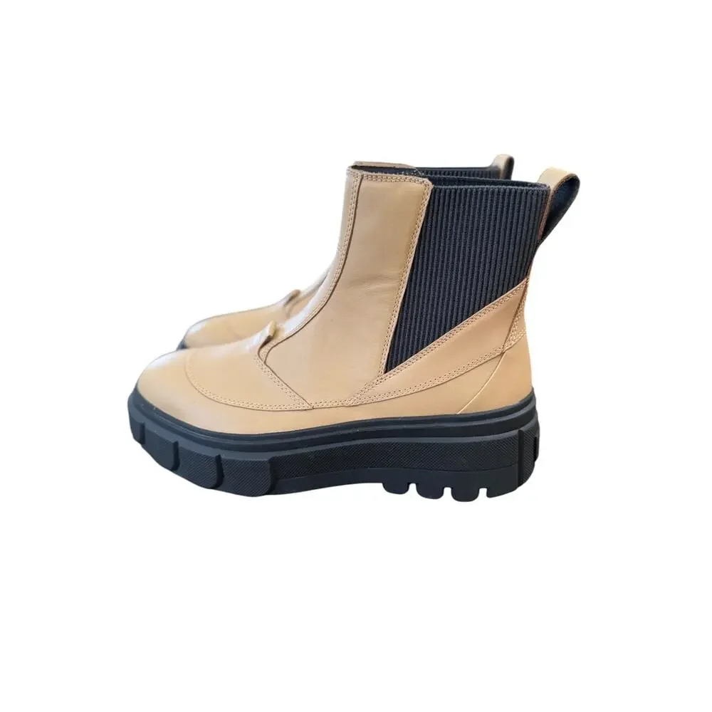 Sorel Caribou X Women’s Chelsea Waterproof Boot in Canoe, Jet – Sz 8